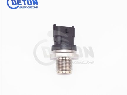 Fuel Pressure Sensor Fuel Rail Sensor OE 51274210178 for MAN, Volvo, Renault, Iveco, Fiat, DAF