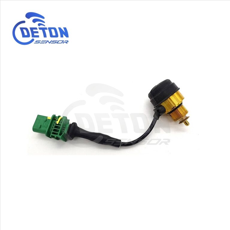 Condensation Switch 0105450324 for Mercedes Benz Actros Axor MP2 MP3