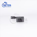 Air Conditioning Temperature Sensor 9833381880, 82348996, 31404456 for Volvo Benz Renault