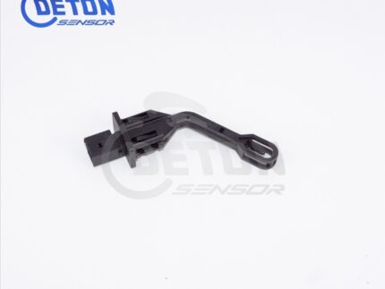Air Conditioning Temperature Sensor 9833381880, 82348996, 31404456 for Volvo Benz Renault