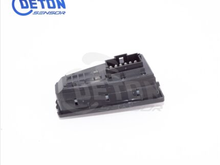 Heavy Duty OE 20752918, 21543897 Electric Window Switch for Volvo