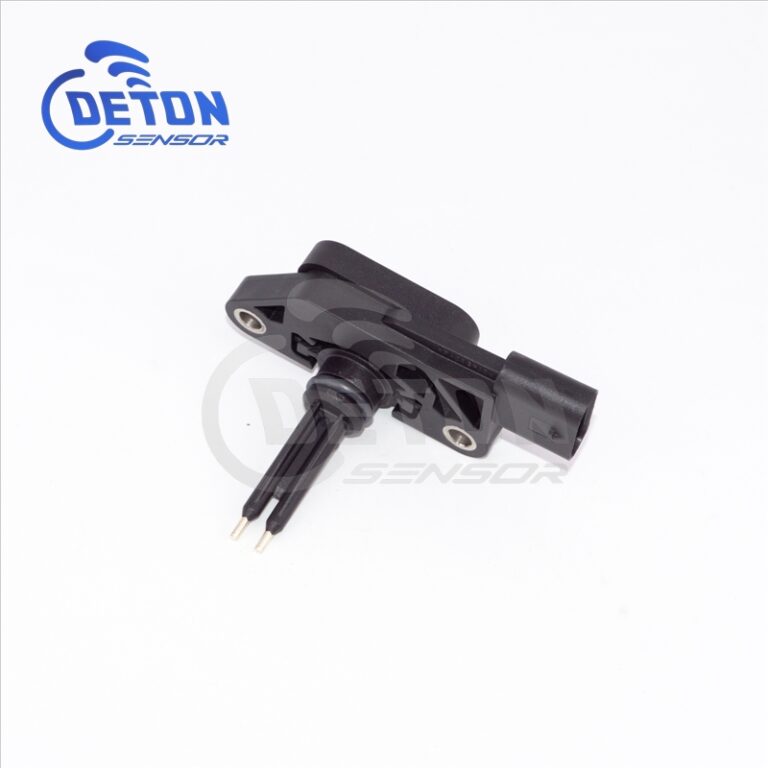 Replacement 2272920 Water In Oil Sensor for DAF XF & CF